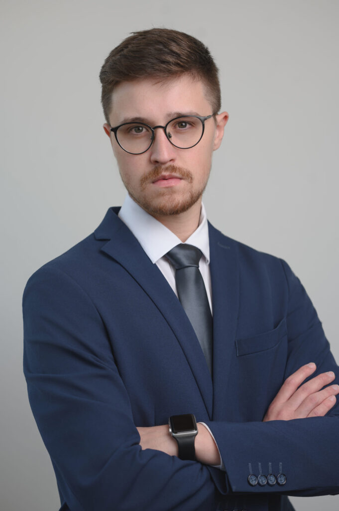 Dr. Gustavo LemosAdvogado